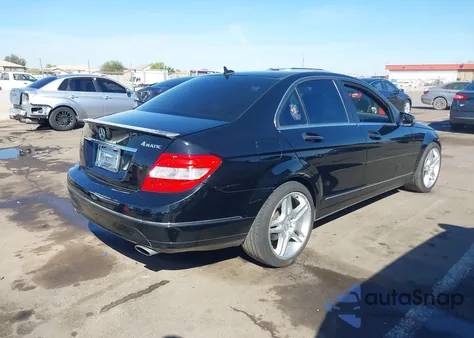 2008 Mercedes-Benz C 300 Luxury 4Matic/Sport 4Matic из США, поврежденный, VIN WDDGF81X08F191537